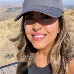 Meet your Posher, Krystle